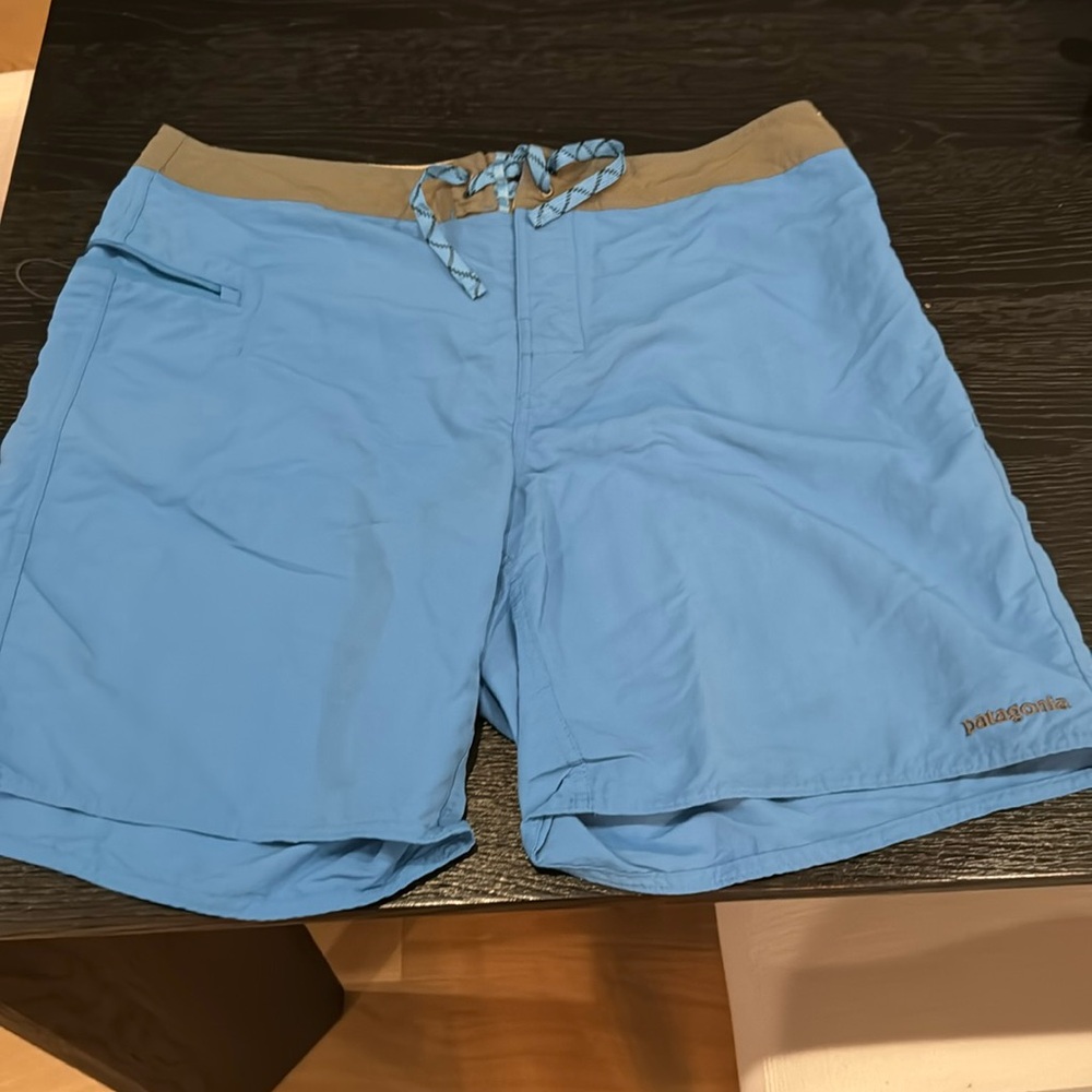 Patagonia men’s swim trunks 7”